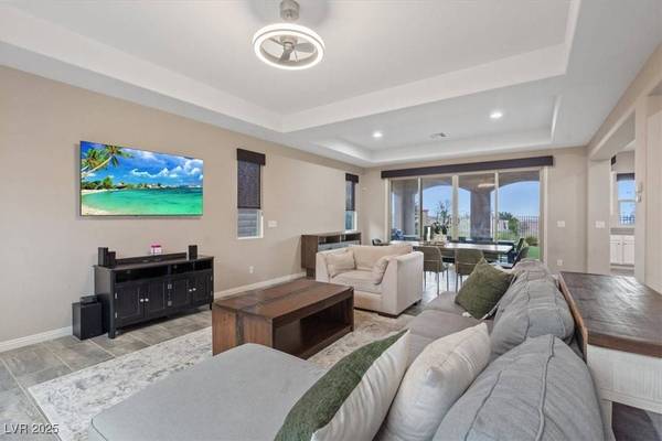342 Molinetto ST, Las Vegas, NV 89138