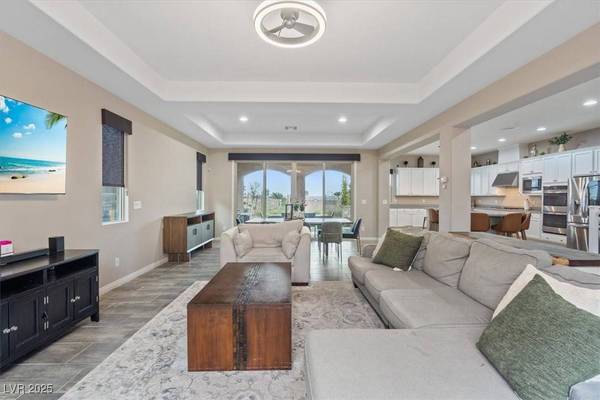342 Molinetto ST, Las Vegas, NV 89138