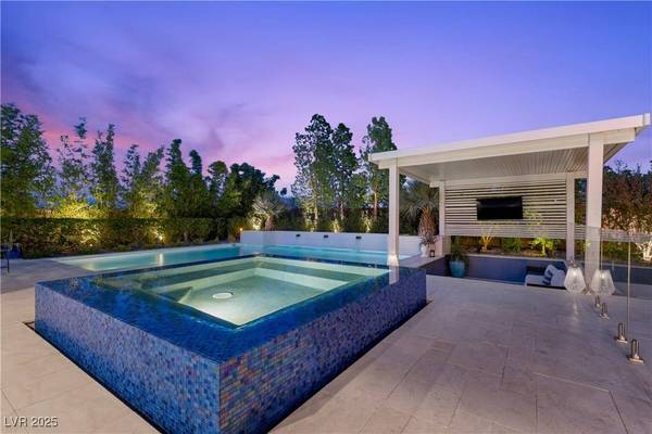 7460 Tucker William ST, Las Vegas, NV 89149