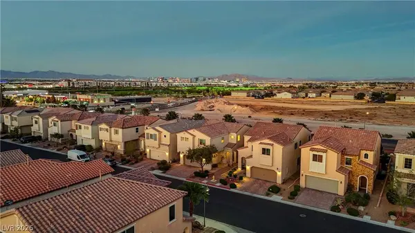 32 Lily Grove RD, Las Vegas, NV 89148