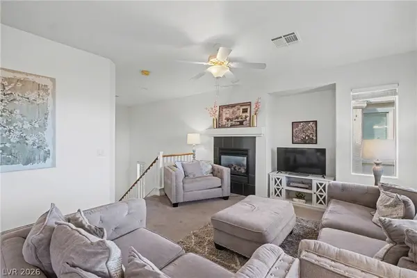 11909 Amistoso LN, Las Vegas, NV 89138