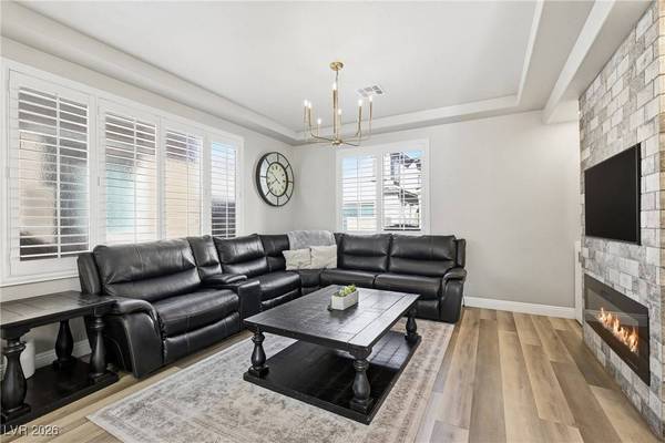 11230 Merado Peak DR, Las Vegas, NV 89135