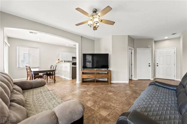 1103 Cove Palisades DR, North Las Vegas, NV 89031