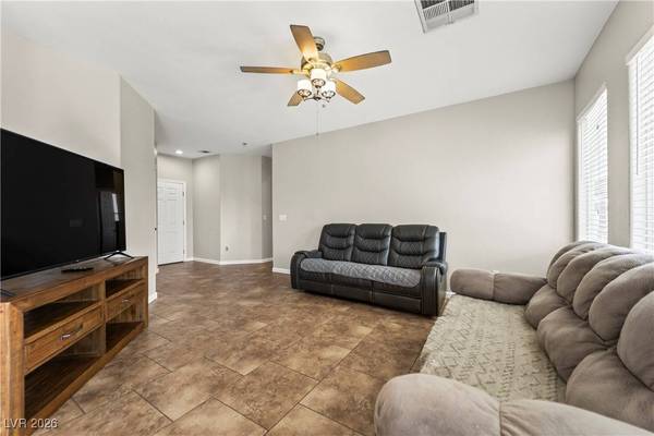 1103 Cove Palisades DR, North Las Vegas, NV 89031