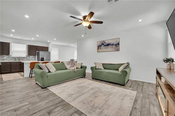 6123 Rose Springs AVE, Las Vegas, NV 89130