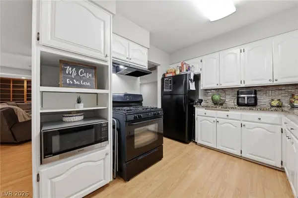 2529 Arenas ST, Las Vegas, NV 89102