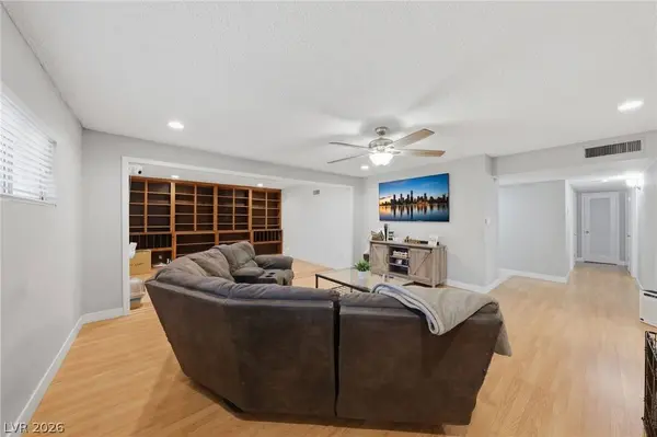 2529 Arenas ST, Las Vegas, NV 89102