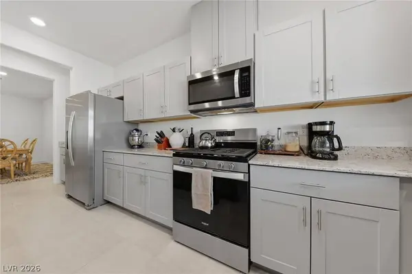 10948 Lancaster Park AVE, Las Vegas, NV 89166