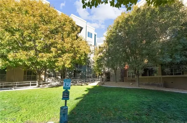 50 E Serene AVE #320, Las Vegas, NV 89123