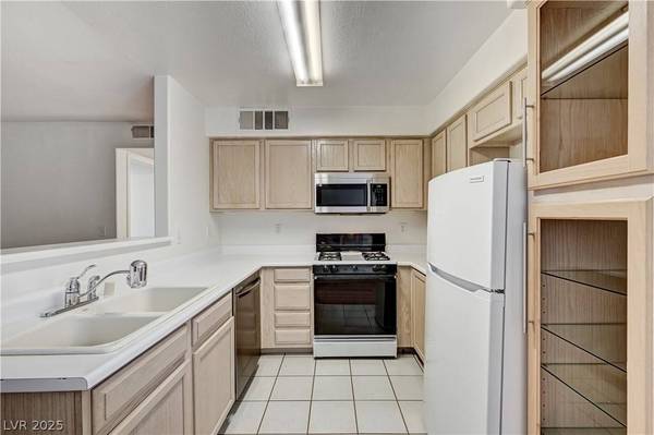 3041 Casey DR #102, Las Vegas, NV 89120
