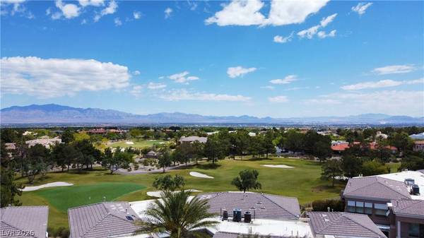 9116 Vista Greens WAY #202, Las Vegas, NV 89134