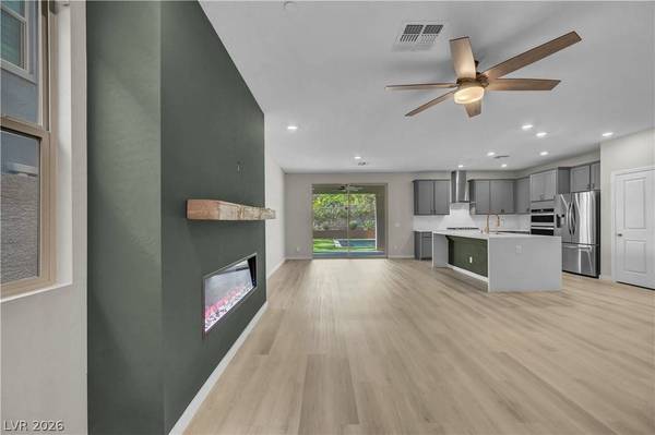 12463 Island Bells AVE, Las Vegas, NV 89138