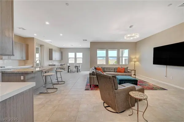 10124 Meandering Dell AVE, Las Vegas, NV 89166