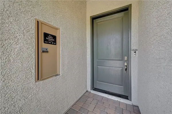 10124 Meandering Dell AVE, Las Vegas, NV 89166