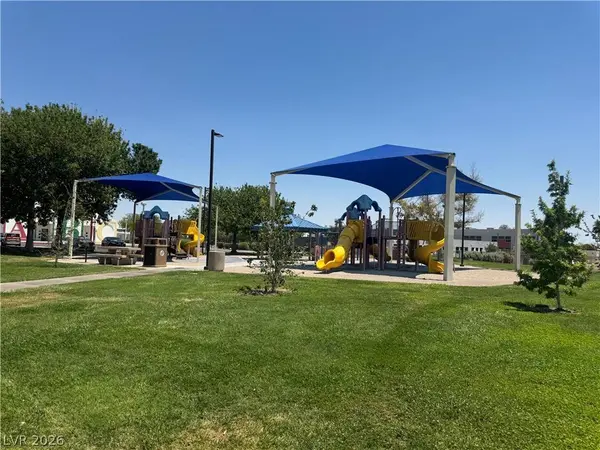 909 Mezpah ST, Las Vegas, NV 89106