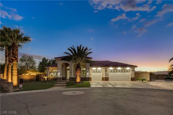 135 E Mesa Verde LN, Las Vegas, NV 89123