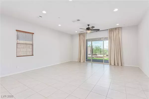 298 Nine Mile Creek DR, Las Vegas, NV 89138