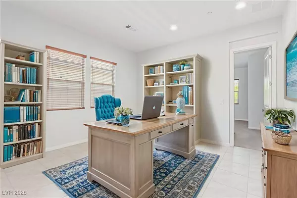 298 Nine Mile Creek DR, Las Vegas, NV 89138