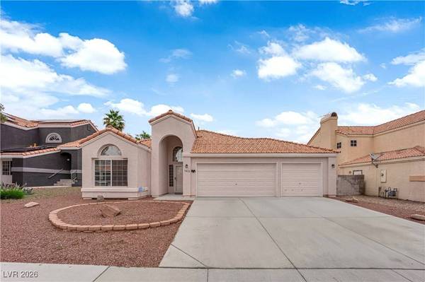 7412 Summer Crest LN, Las Vegas, NV 89129