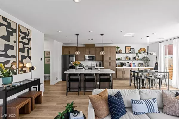 4395 Sunburst Spring AVE, Las Vegas, NV 89141