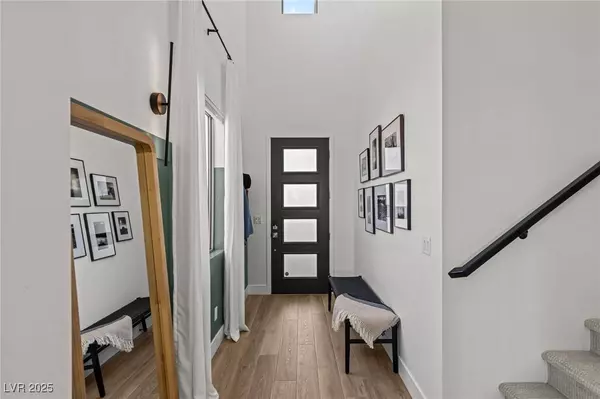 4395 Sunburst Spring AVE, Las Vegas, NV 89141