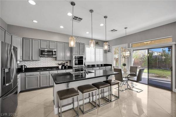 6277 Cyclone AVE, Las Vegas, NV 89110