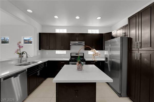 1908 Oliver Springs ST, Henderson, NV 89052