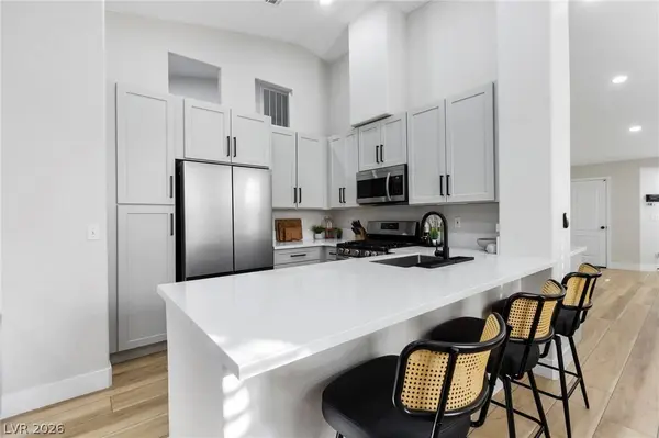 1844 Grand Prairie AVE, North Las Vegas, NV 89032