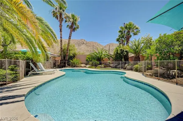 548 Radwick DR, Las Vegas, NV 89110