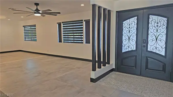 2870 Belcastro ST, Las Vegas, NV 89117