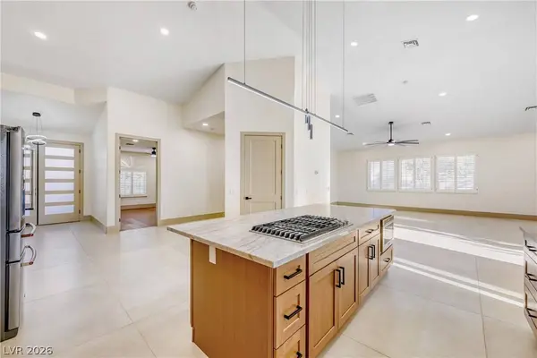 8755 Hickam AVE, Las Vegas, NV 89129