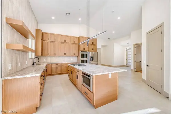 8755 Hickam AVE, Las Vegas, NV 89129