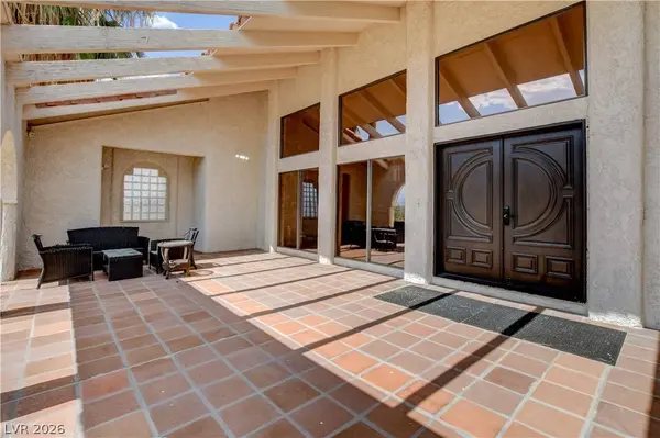 672 Los Feliz ST, Las Vegas, NV 89110
