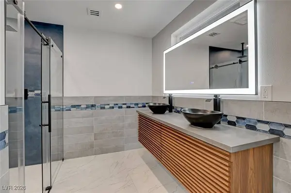 723 Spanish DR, Las Vegas, NV 89110