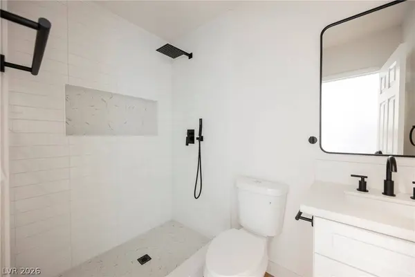 2454 Winterwood BLVD, Las Vegas, NV 89142