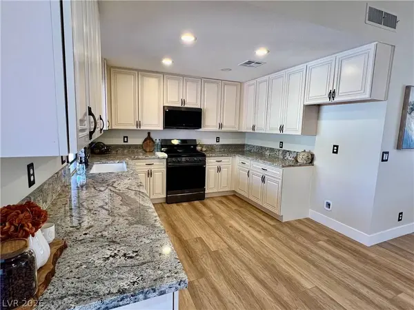 3360 Paso Andres Street ST, Las Vegas, NV 89146