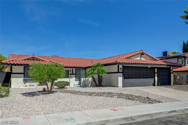 8904 Pesaro DR, Las Vegas, NV 89117