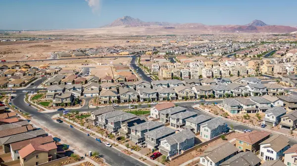 Who Helps Buyers Find the Right Home in Henderson, Nevada?