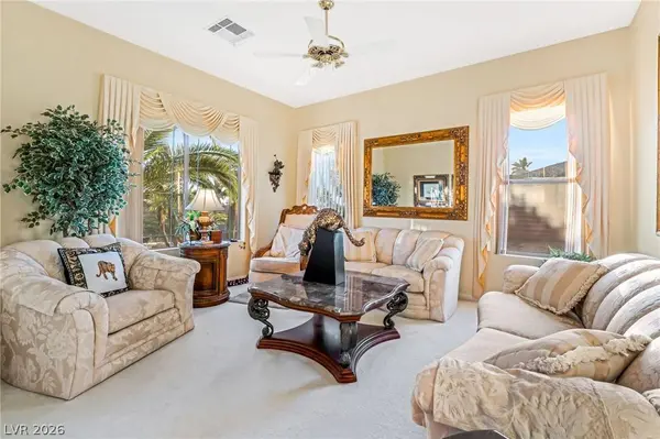 7004 Oakleigh DR, Las Vegas, NV 89110