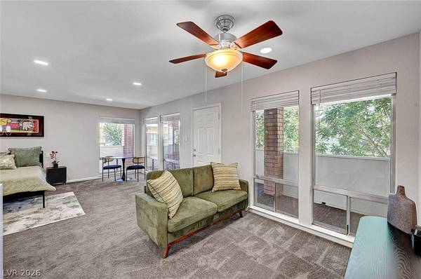 730 Oakmont AVE #904, Las Vegas, NV 89109