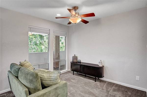 730 Oakmont AVE #904, Las Vegas, NV 89109