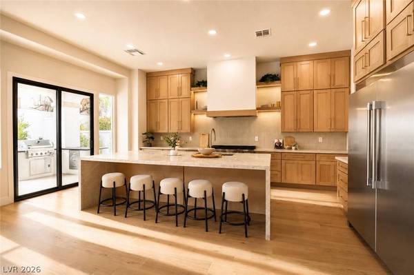 305 Prince Charming CT, Las Vegas, NV 89145