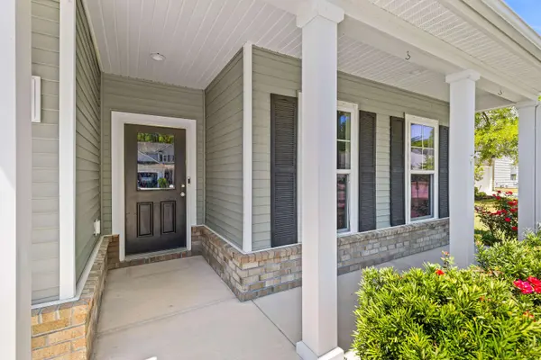 2017 Elvington Rd, Johns Island, SC 29455