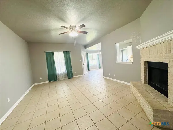 308 Woods DR, Gatesville, TX 76528