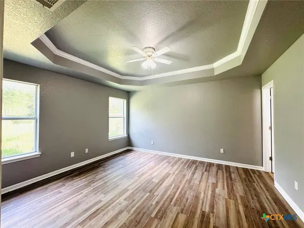 308 Woods DR, Gatesville, TX 76528