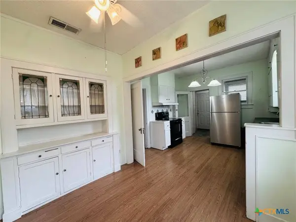109 N Lutterloh AVE, Gatesville, TX 76528