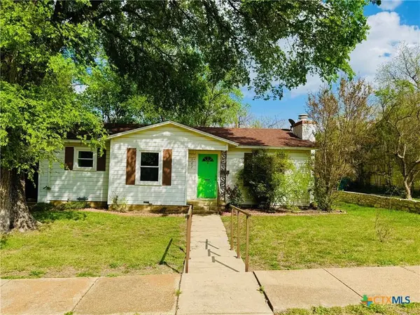 302 N 28th ST, Gatesville, TX 76528