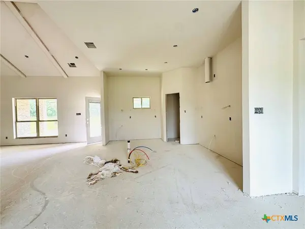 107 Chantry LN, Gatesville, TX 76528