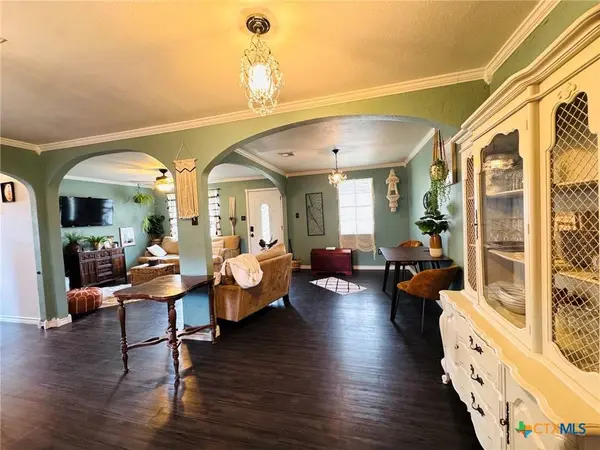 169 County Road 318, Jonesboro, TX 76538