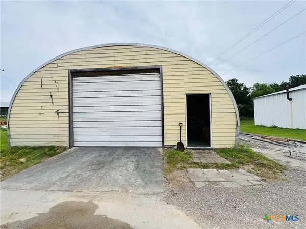 3015 S State Highway 36, Gatesville, TX 76528
